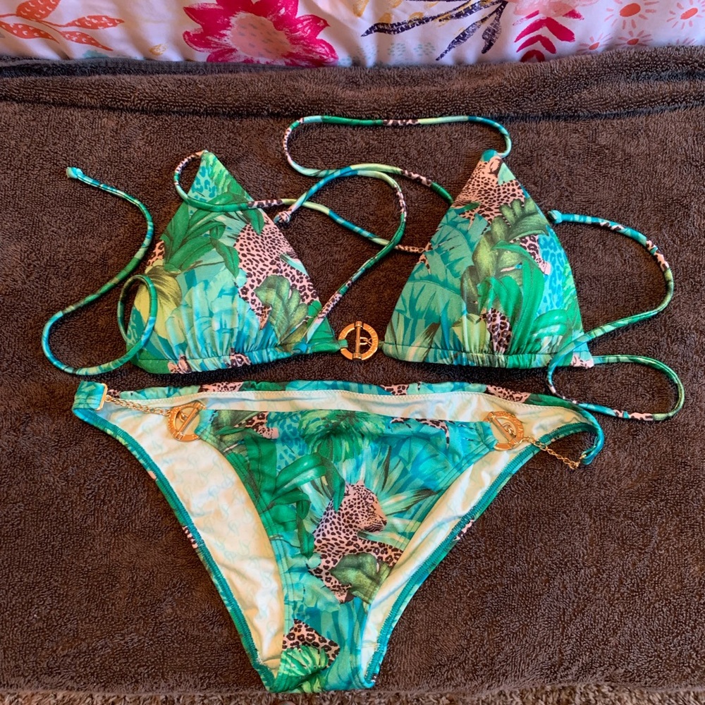 BNWOT never worn Victoria’s Secret bathing suit